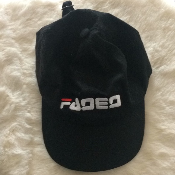 Carbon Accessories - FADED hat